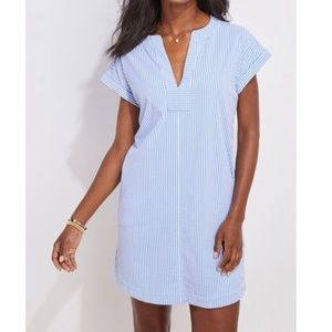 ISO Vineyard Vines Margo Shift Dress Seersucker Blue Small Women’s
